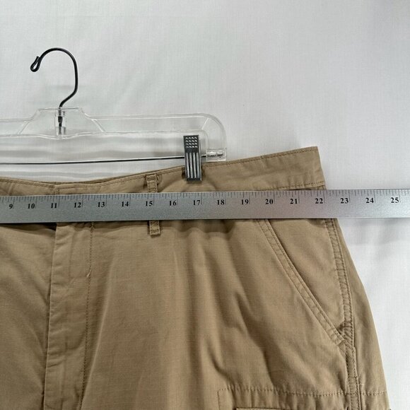 Levi's Shorts Mens Sz 42 Two Horse Brand Ripstop Cargo Outdoors Casual Tan Brown - Picture 4 of 8